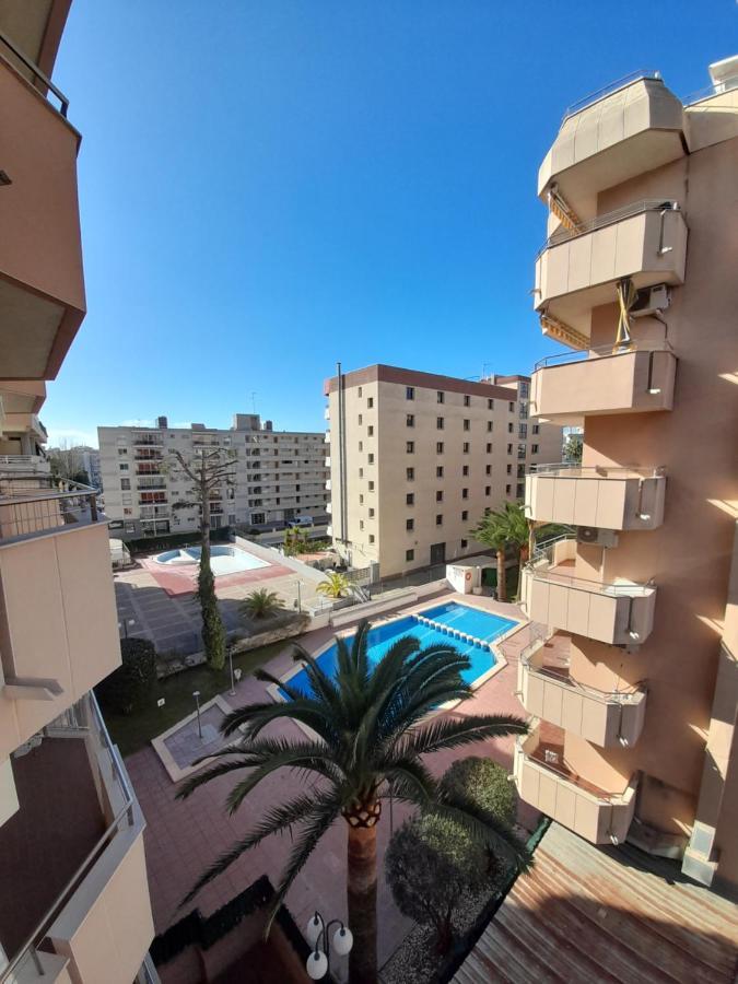 Apartamento En 萨洛 外观 照片